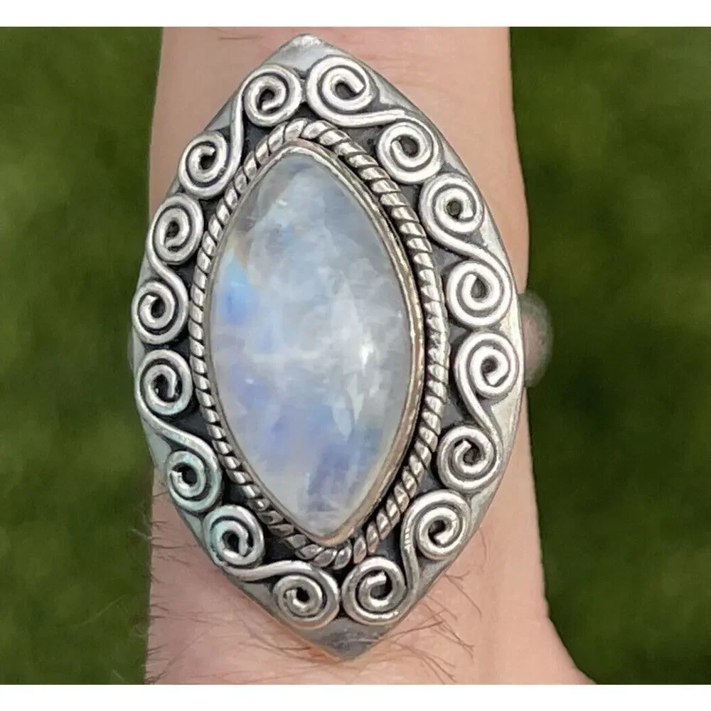 Vintage Sterling Silver Ring 925 Size 6.5 Moonstone Bali Style Ornate